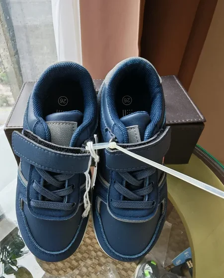 Baskets enfant — Bleu marine uni (T26)