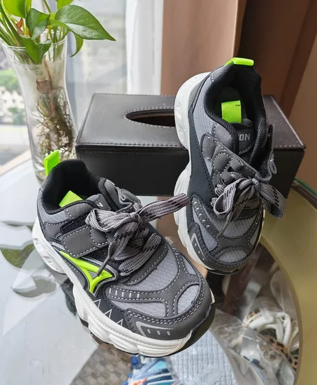Baskets running enfant — Gris/vert fluo (réf. 1)