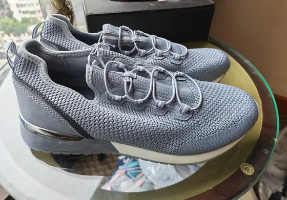 Baskets tricot — Gris, talon métallisé
