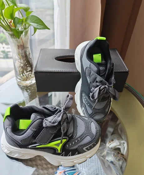 Baskets running enfant — Gris/vert fluo (réf. 2)